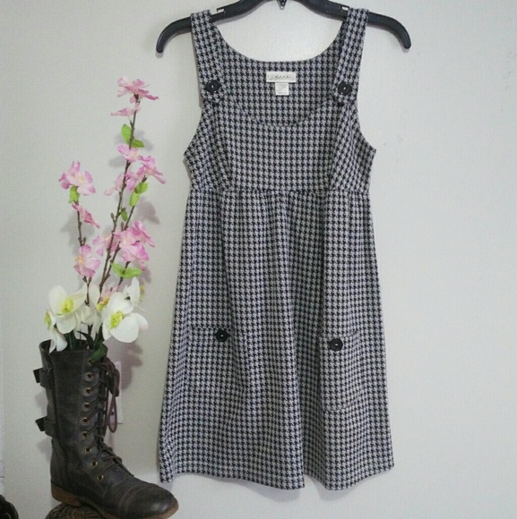 Belle Du Jour Dresses & Skirts - Belle do Jour Medium Baby Doll Dress | Grey Black